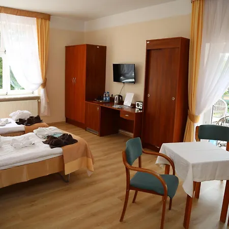 Uzdrowisko Zdroj - Sanatorium Borkowo Hotel *